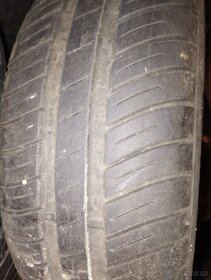 PRODÁM 4 kusy pneu letní - 2