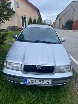 Škoda Octavia 1.6 - 2