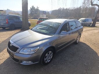 Škoda Octavia 2.0TDi Elegance combi - 2