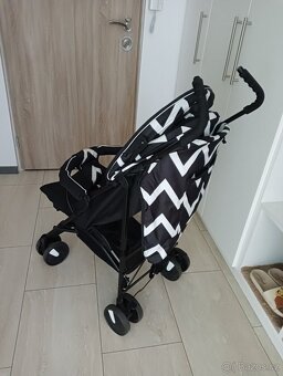 Kočárek (golfky) Lionelo - 2