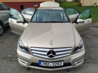 Prodám Mercedes-Benz W 204 C180Cgi 2012 AMG packet - 1 Prodá - 2