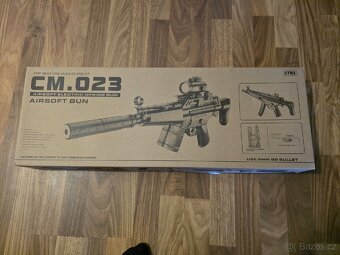 Airsoft MP5 (CM.023) pro zacatecniky - 2