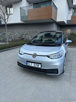 Volkswagen ID3 Pro Performance - 2