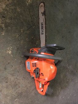 Husgvarna 450 - 2