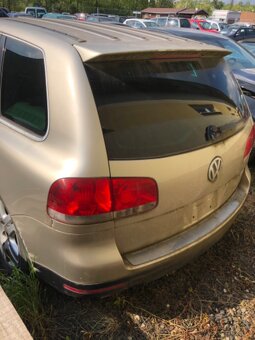 VW Touareg 4.0 V8 -DÍLY - 2