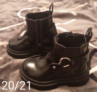 Boty 20-21 - 2
