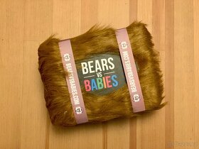 Prodám zábavnou karetní hru Bears vs Babies - 2