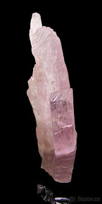 Velký krystal růžového Kunzitu - přes 10 cm - 2