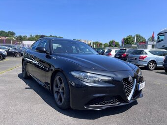 Alfa Romeo Giulia - 2