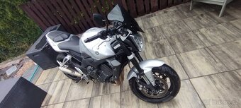 Yamaha fz1n fazer - 2