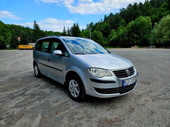 VW Touran 1.6 MPI 75 kW 7 míst 2007 - 2