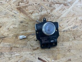 VOLIČ MULTIMEDIA MERCEDES W212 A2128702951 - 2