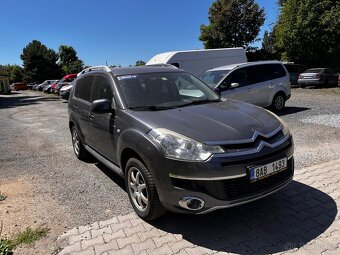 Citroen C-Crosser 2.2 HDi 7 míst - 2
