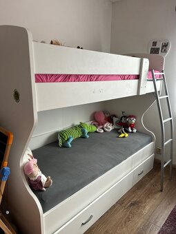 Patrová postel s úložným prostorem a matracemi - 2
