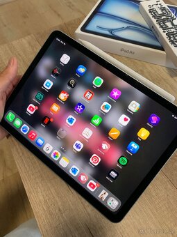 iPad Air M2 (2024) + Apple Pencil Pro – TOP stav, rok záruka - 2