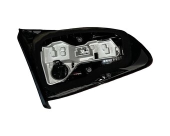 Pravé zadní vnitřní světlo 5G0945094AC VW Golf 7 hatchback - 2