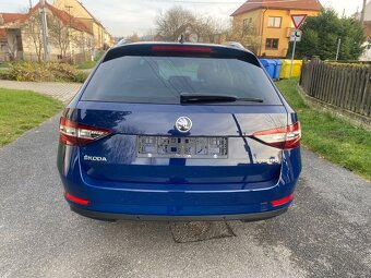 Škoda Superb com III 2,0 tdi -110 kw - 2