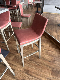 Prodáme vybavení restaurace - 2