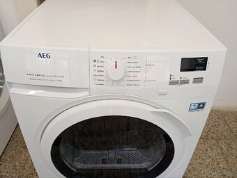 Sušička prádla s tepelným čerpadlem AEG - 2