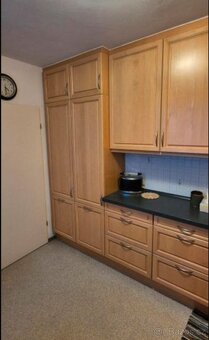 Moderní selská linka z masivu se spotřebiči,5771 - 2