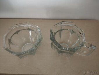 Starožitné silnostěnné sklo - 2