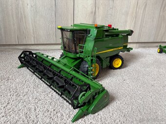 Kombajn Bruder John Deere T670i - 2