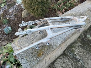 podsedlovka KTM SUPERDUKE - 2