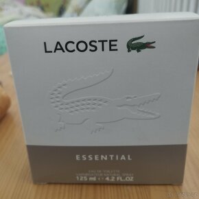 Lacoste Essential - 2