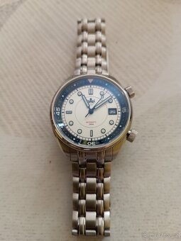 Phoibos Eagle Ray 200m compressor dive watch - 2