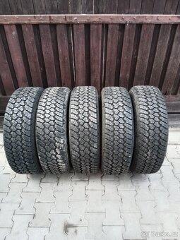 Wrangler Goodyear 245/75/17 - 2