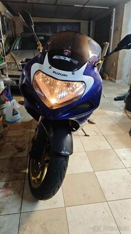 Suzuki GSX-R 1000 K1 - 2