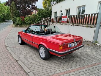 BMW E30 cabrio - 2