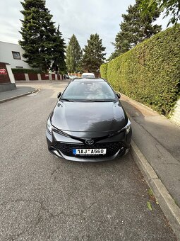 Toyota Corolla 2023 km- 20,000 - 2