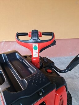 Predám Ručne vedený elektrický paletový vozík LINDE -T20 - 2