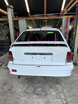 Opel Kadett GSI 16 V - 2