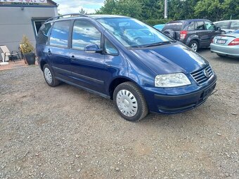 Volkswagen Sharan, 1.9 TDI, 7 míst, tažné - 2