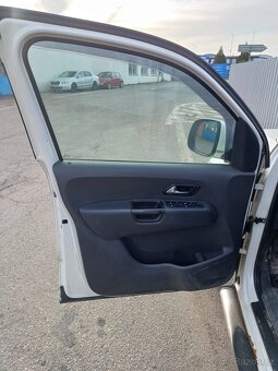 VW Amarok 2.0 bitdi 132kw 4x4 - 2