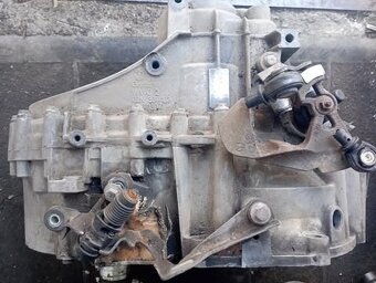 Volkswagen sharan 1.9 tdi 85 kw - 2