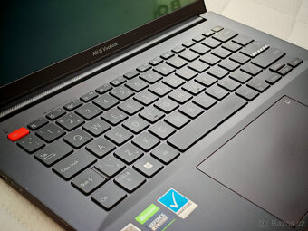 ASUS Vivobook 14" OLED AMD R7 5800H 16GB RAM RTX3050 - 2