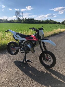Husqvarna WR 125 (supermoto) - 2
