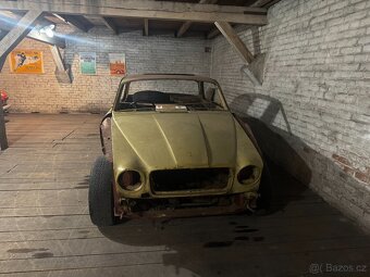 Jaguar XJC - 2