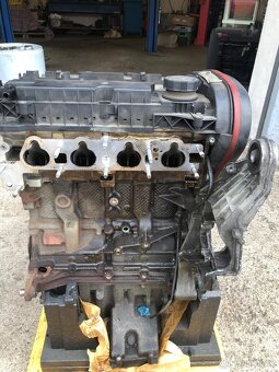 Motor Alfa Romeo - 2