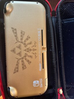 Prodám Nintendo Zelda edice - 2