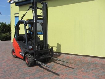 VZV LINDE H25T-02 - 2