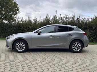 MAZDA 3 2.0 88 KW - JEN 52 000 KM - BENZÍN - 2