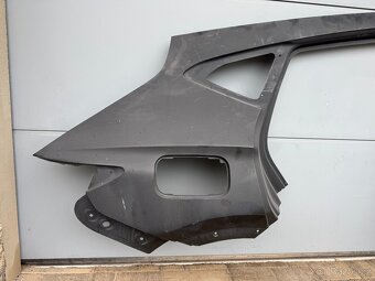 pravý bok blatník bočnice Cupra Formentor 5FF - 2