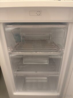 Mrazák SIGURO UF-A110W Fast Freeze 85 - 2