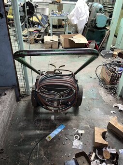 Autogenový vozík s příslušenstvím (hadice, hořák, ventily) - 2