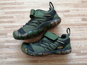 Zánovní Keen cnx barefoot vel. 25/26 - 2