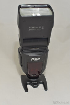 BLESK Nissin Di 700 A pro NIKON. - 2